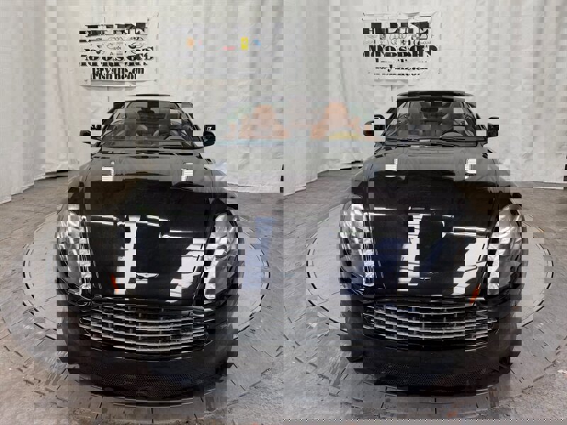 Used 2012 Aston Martin Virage Volante image 8