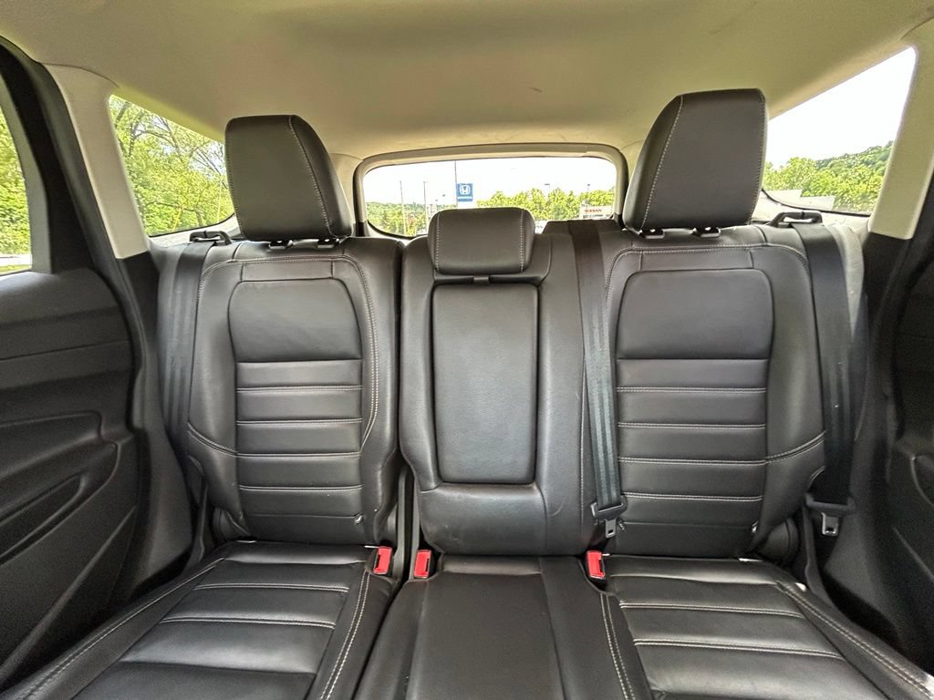 Used 2019 Ford Escape Titanium FWD image 8