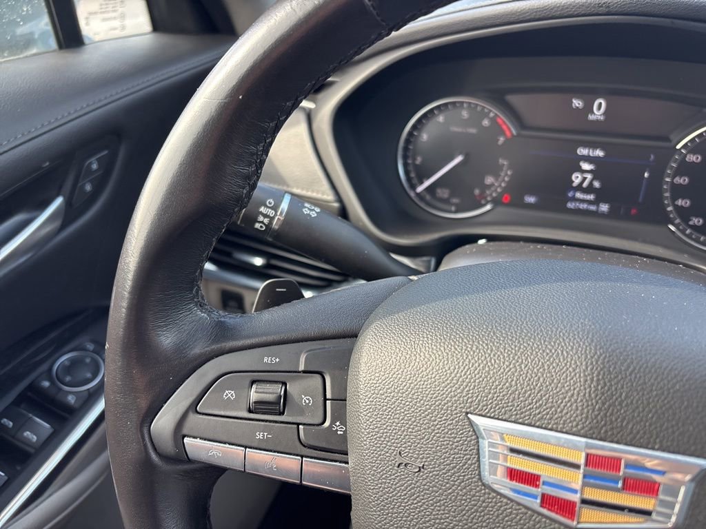 Used 2023 Cadillac XT4 Premium Luxury image 41