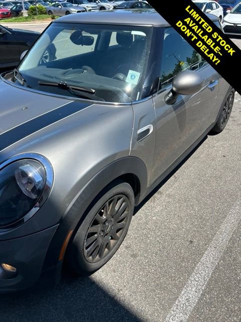 Used 2019 MINI Cooper 2-Door Hardtop FWD image 3