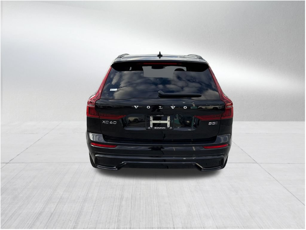 New 2026 Volvo XC60 B5 Plus AWD/4WD image 6