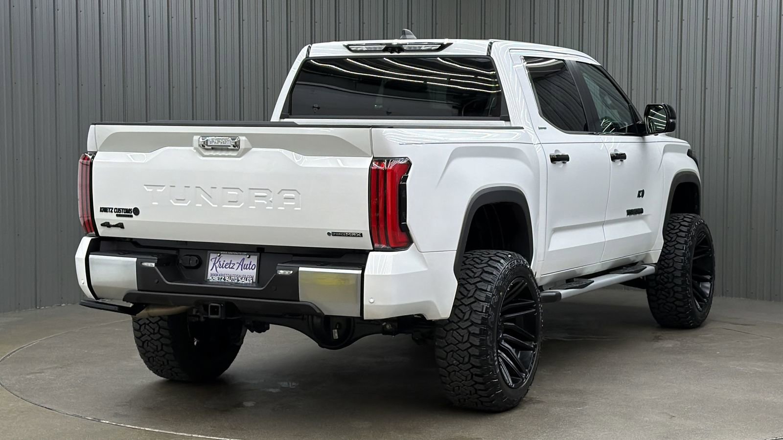 Used 2025 Toyota Tundra Limited image 5