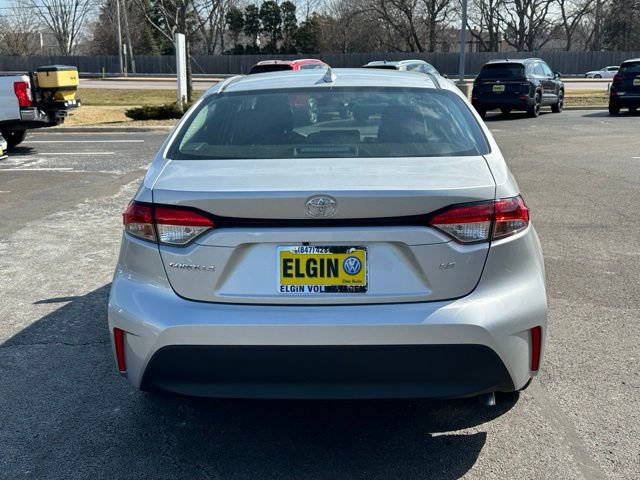 Used 2025 Toyota Corolla LE image 5