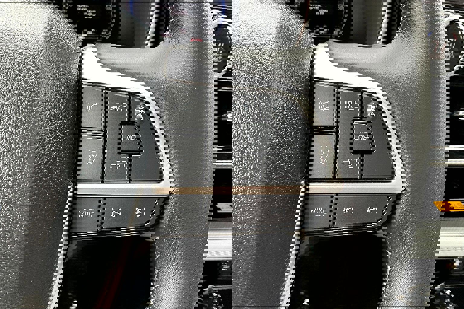 Used 2026 Toyota Highlander Platinum image 18