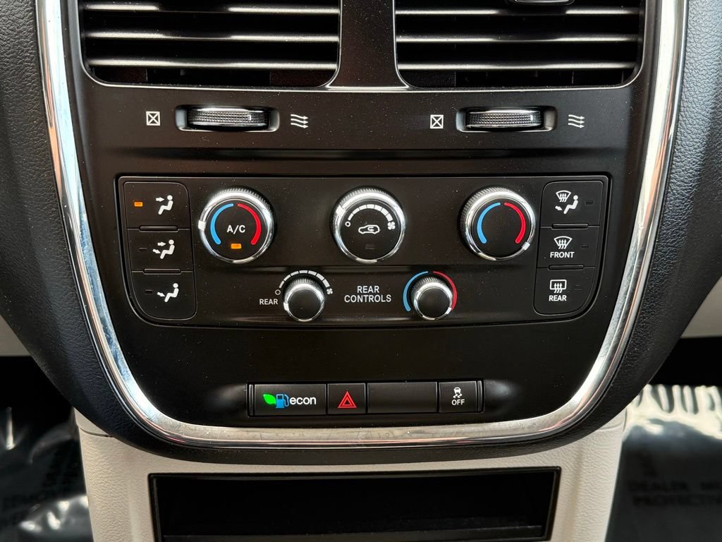 Used 2016 Dodge Grand Caravan SE w/ Quick Order Package 29E SE FWD image 33
