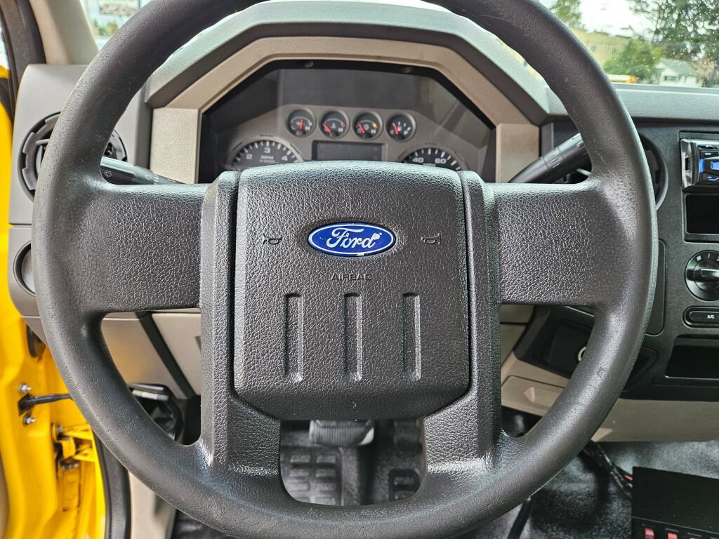 Used 2008 Ford F350 XL image 15