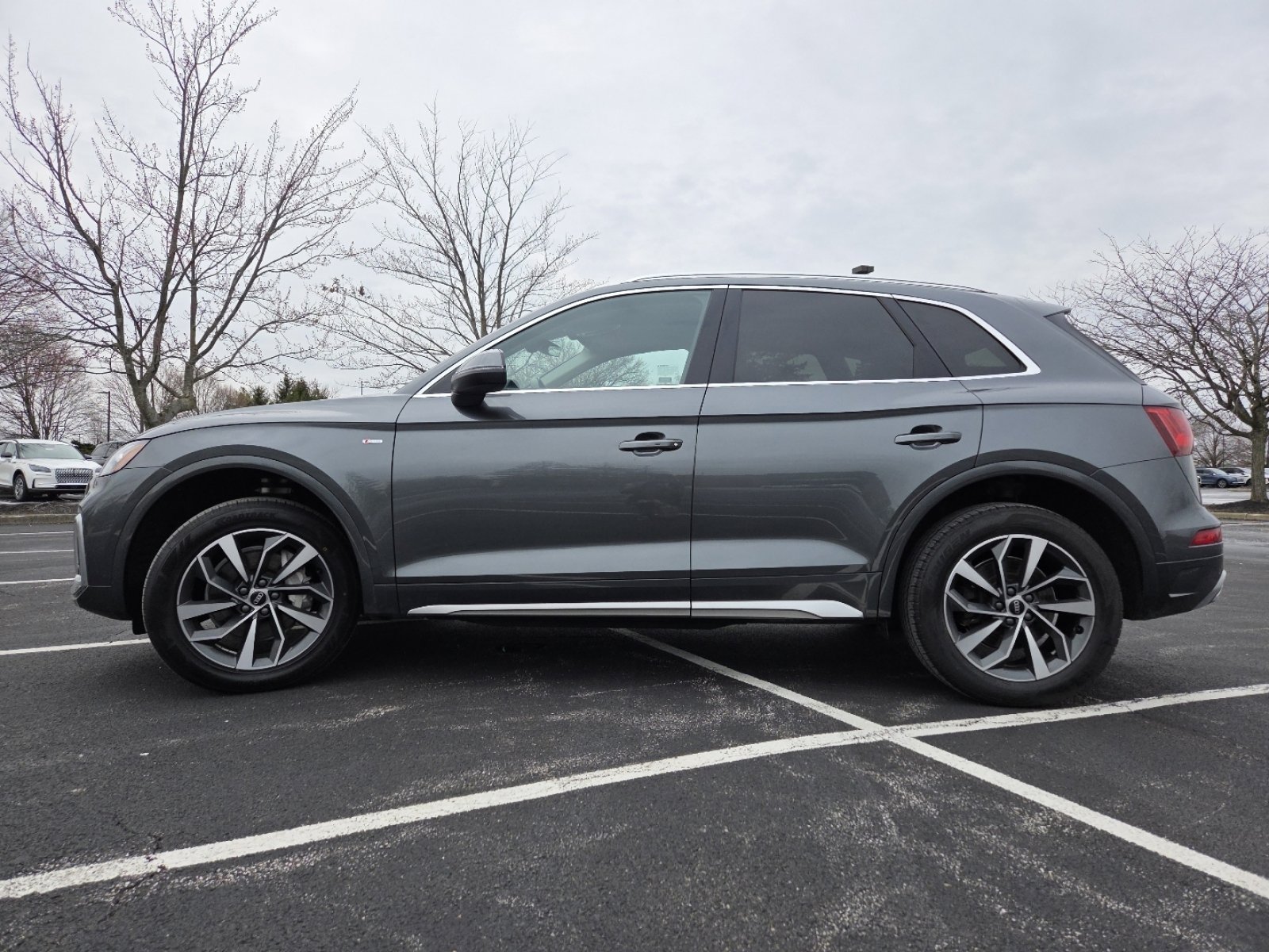 Used 2023 Audi Q5 2.0T Premium w/ Convenience Package image 15