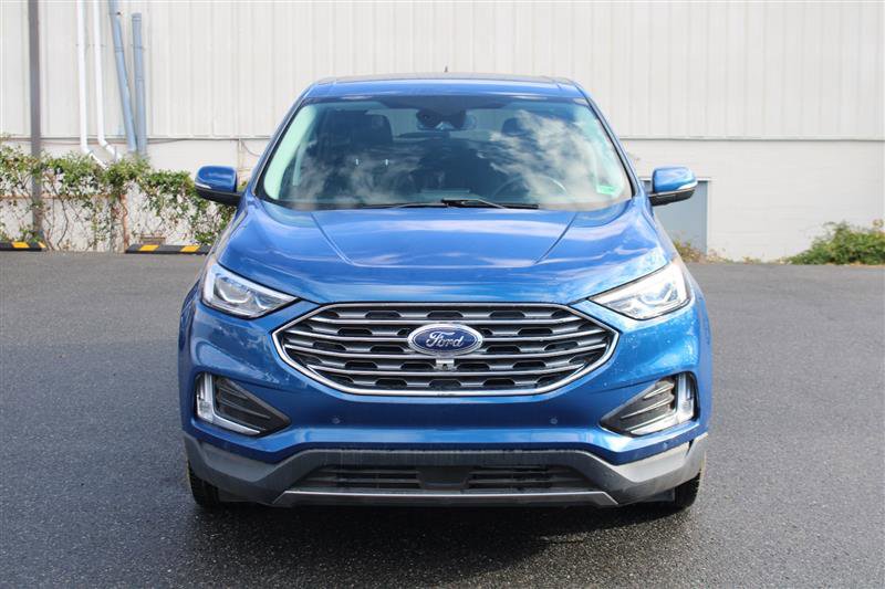 Used 2022 Ford Edge Titanium w/ Equipment Group 301A image 3