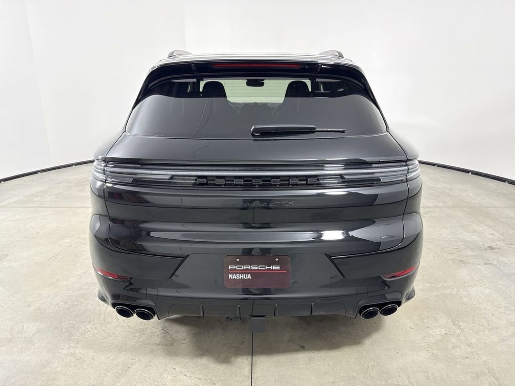 New 2026 Porsche Cayenne GTS image 6