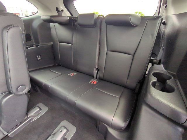 Certified 2020 Toyota Highlander Limited AWD/4WD image 18