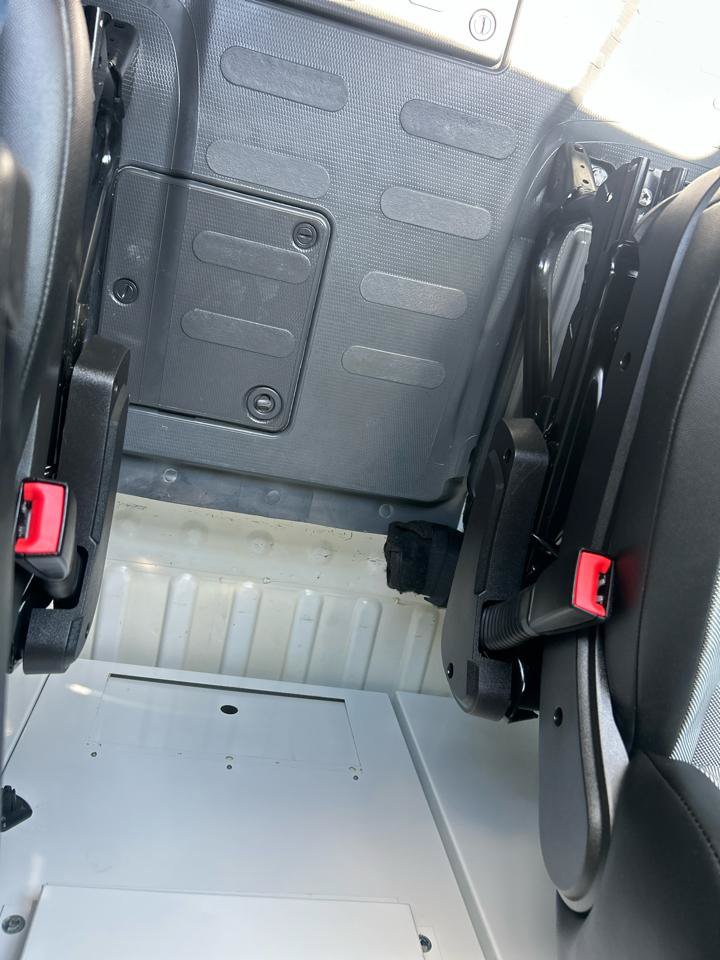 Used 2024 RAM ProMaster 2500 w/ Convenience Group FWD image 27
