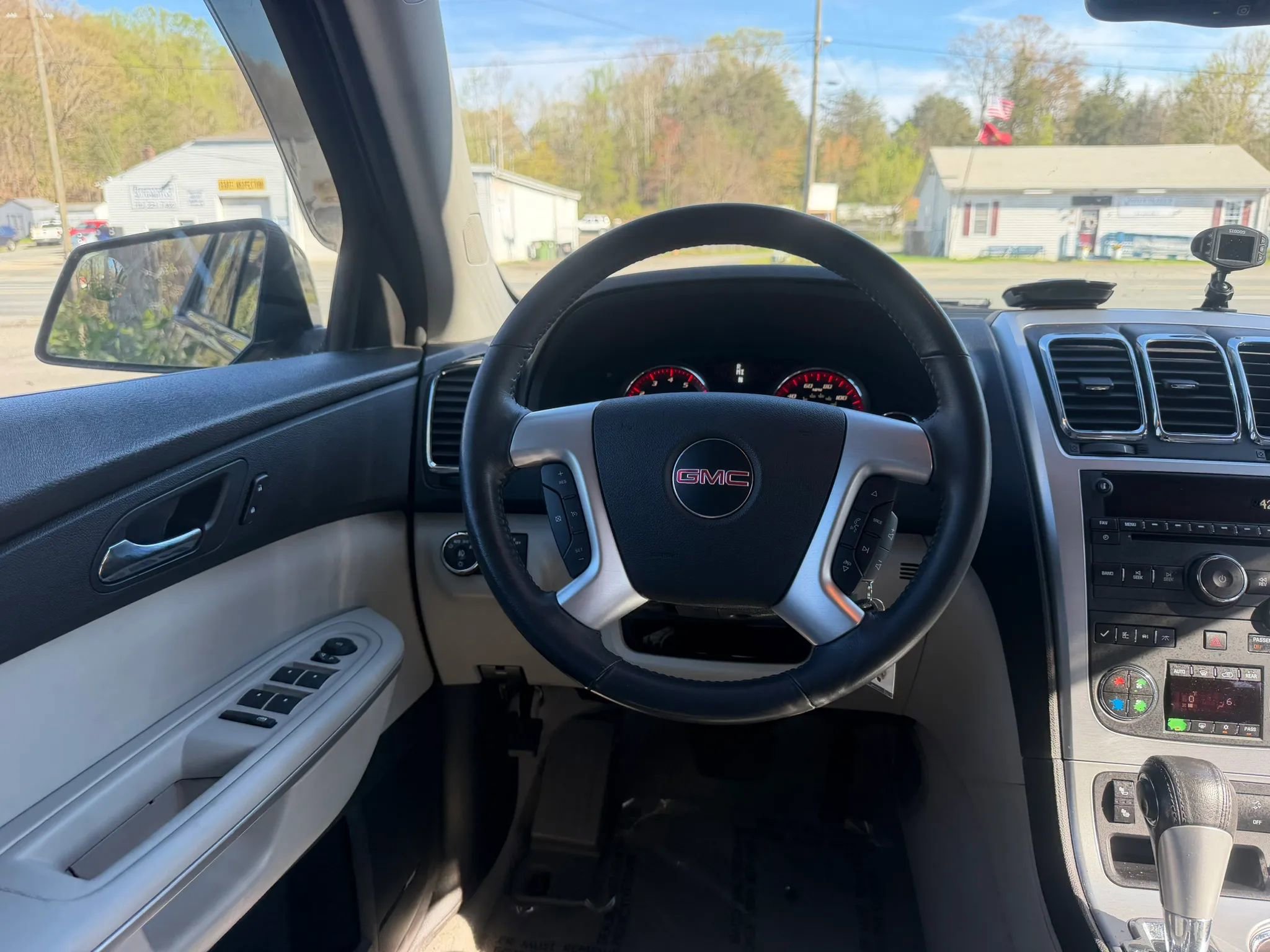 Used 2012 GMC Acadia SLT image 35