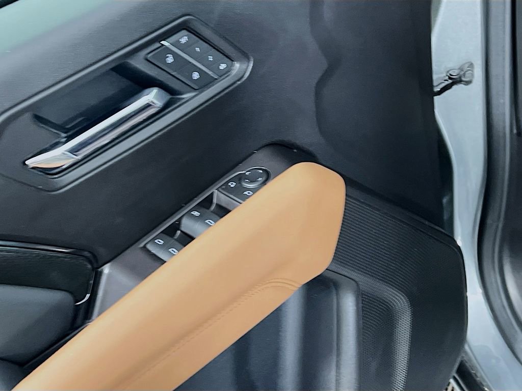 Certified 2026 GMC Canyon AT4 w/ Off-Road Front Bumper Package image 16