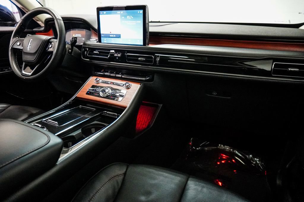 Used 2024 Lincoln Aviator Reserve image 12