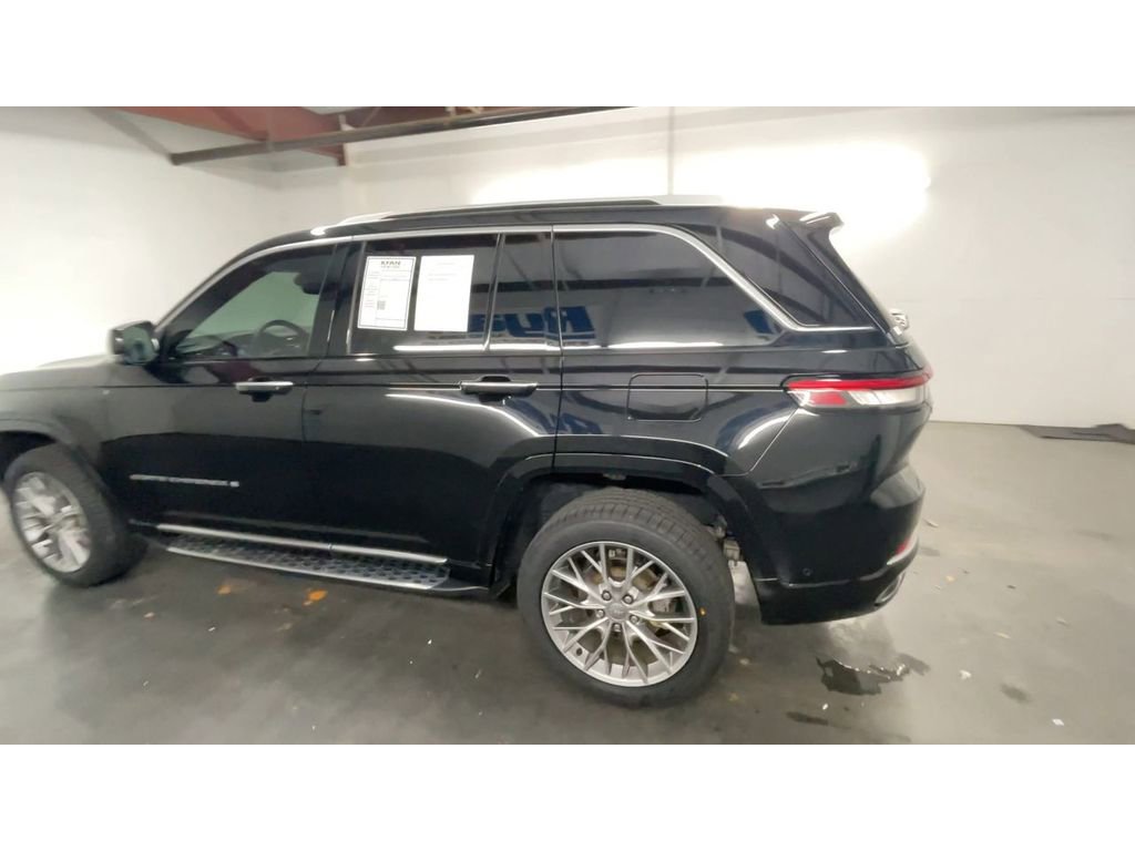 Used 2022 Jeep Grand Cherokee Summit image 6