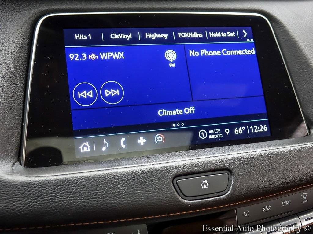 Used 2022 Cadillac XT4 Premium Luxury w/ Enhanced Visibility Package image 14