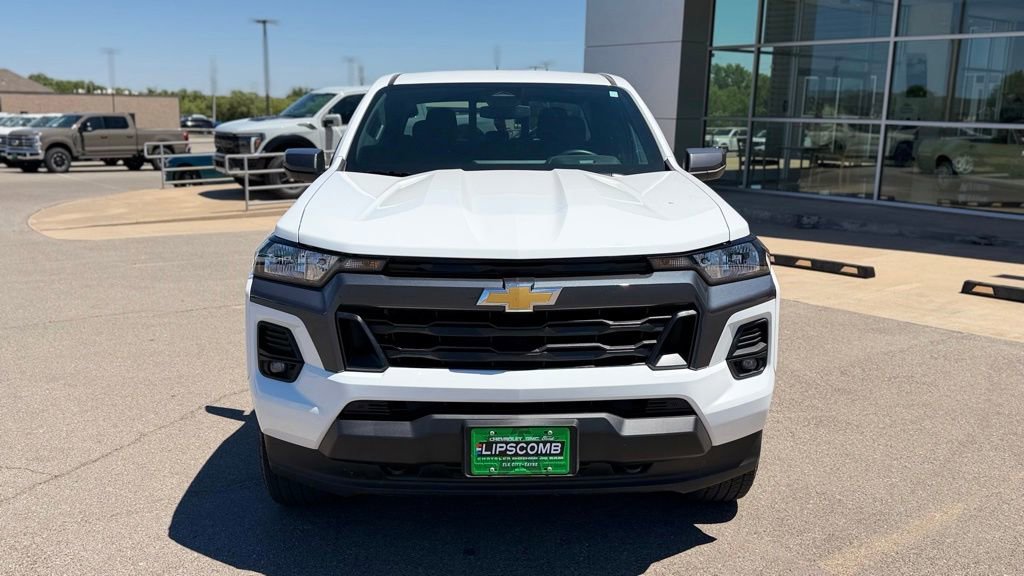 Used 2024 Chevrolet Colorado LT w/ LT Convenience Package AWD/4WD image 4
