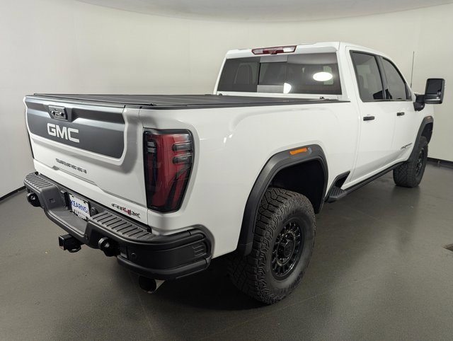 Used 2025 GMC Sierra 2500 AT4X w/ AT4X AEV Edition image 7