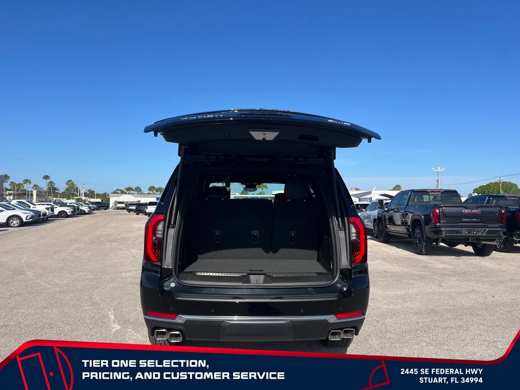 New 2026 GMC Yukon Denali w/ Denali Reserve Package AWD/4WD image 17