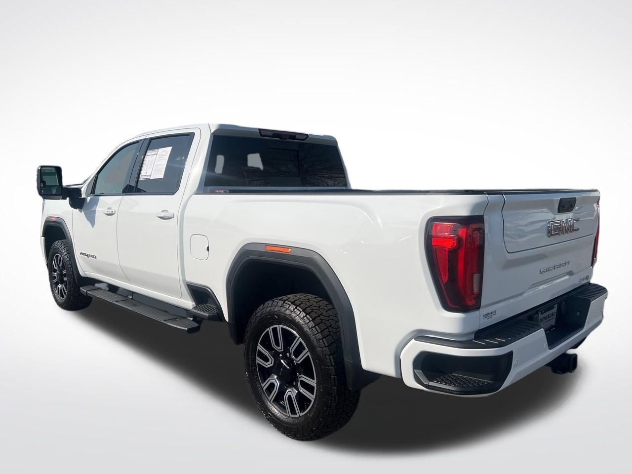 Used 2020 GMC Sierra 2500 AT4 w/ AT4 Premium Package image 3