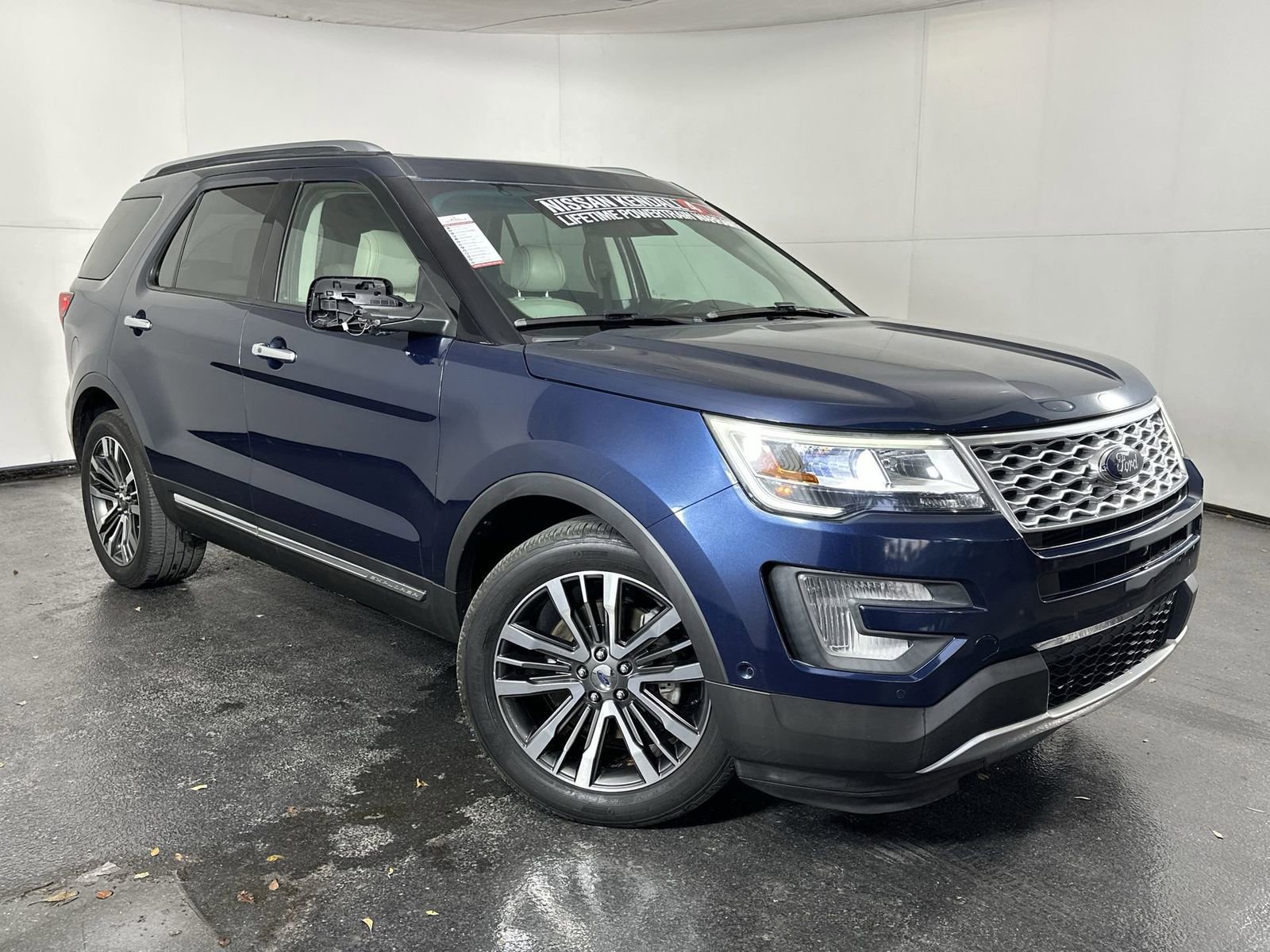 Used 2016 Ford Explorer Platinum video 1