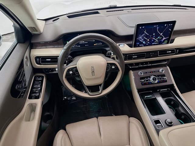 Used 2023 Lincoln Aviator Reserve w/ Equipment Group 201A image 24