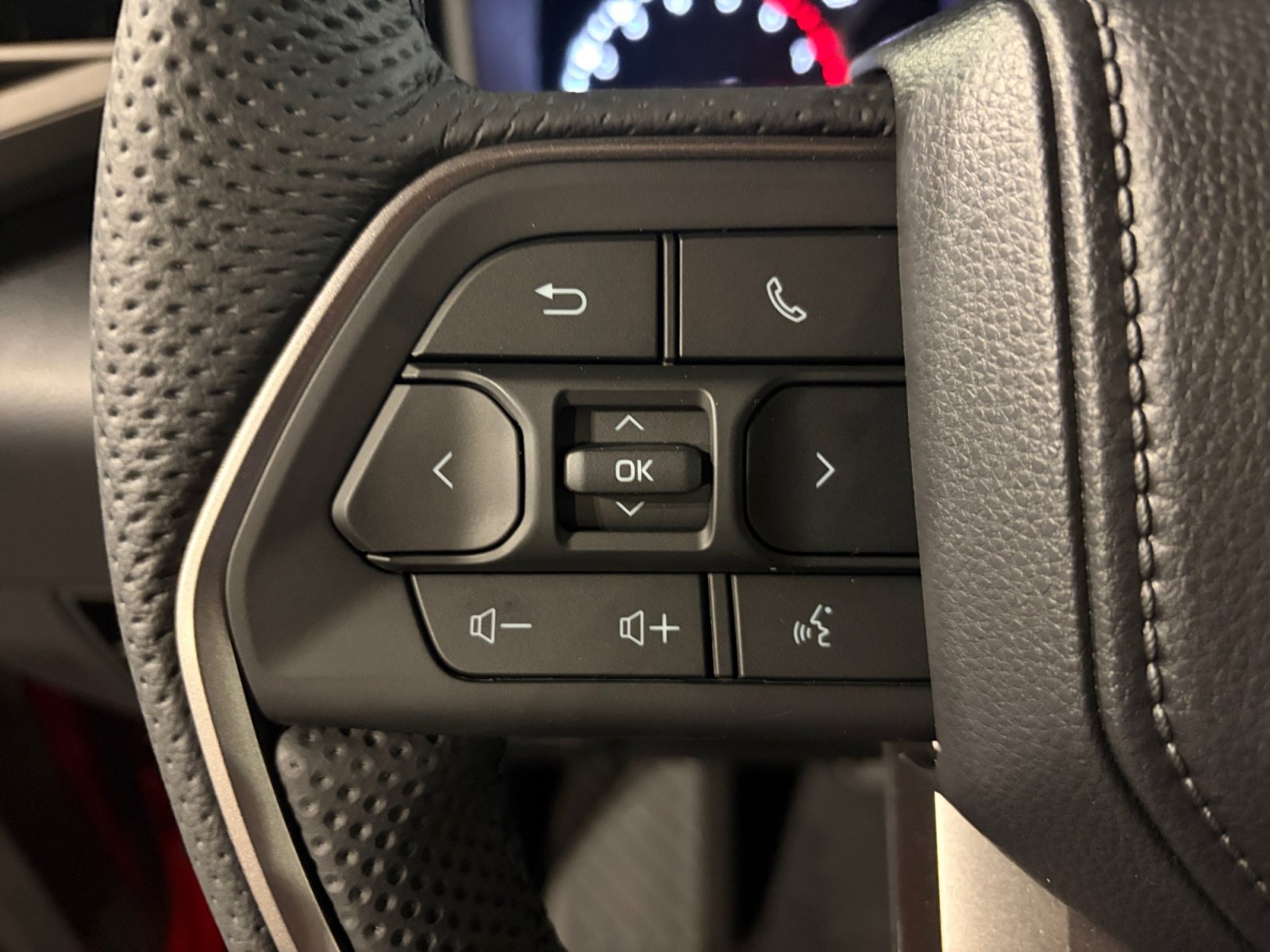 New 2026 Toyota Tundra SR5 w/ TRD Off-Road Package AWD/4WD image 14
