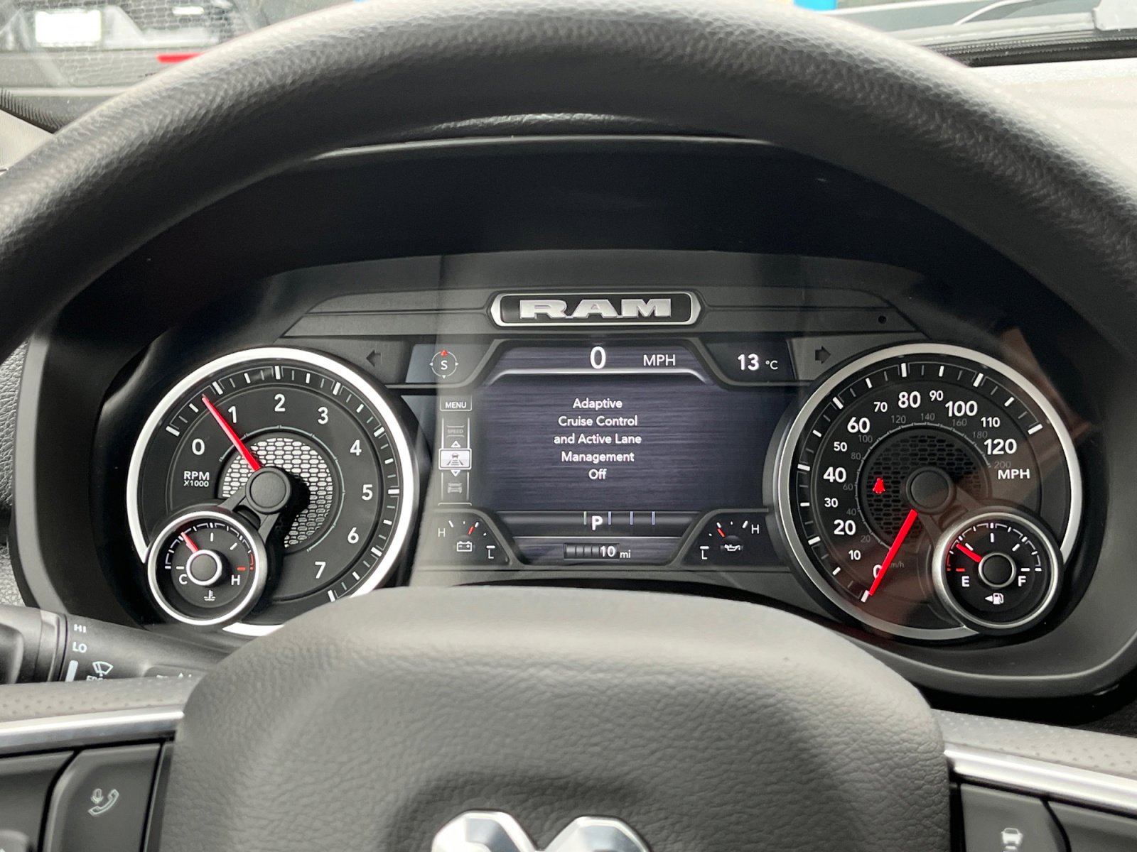 New 2026 RAM 1500 Express AWD/4WD image 19