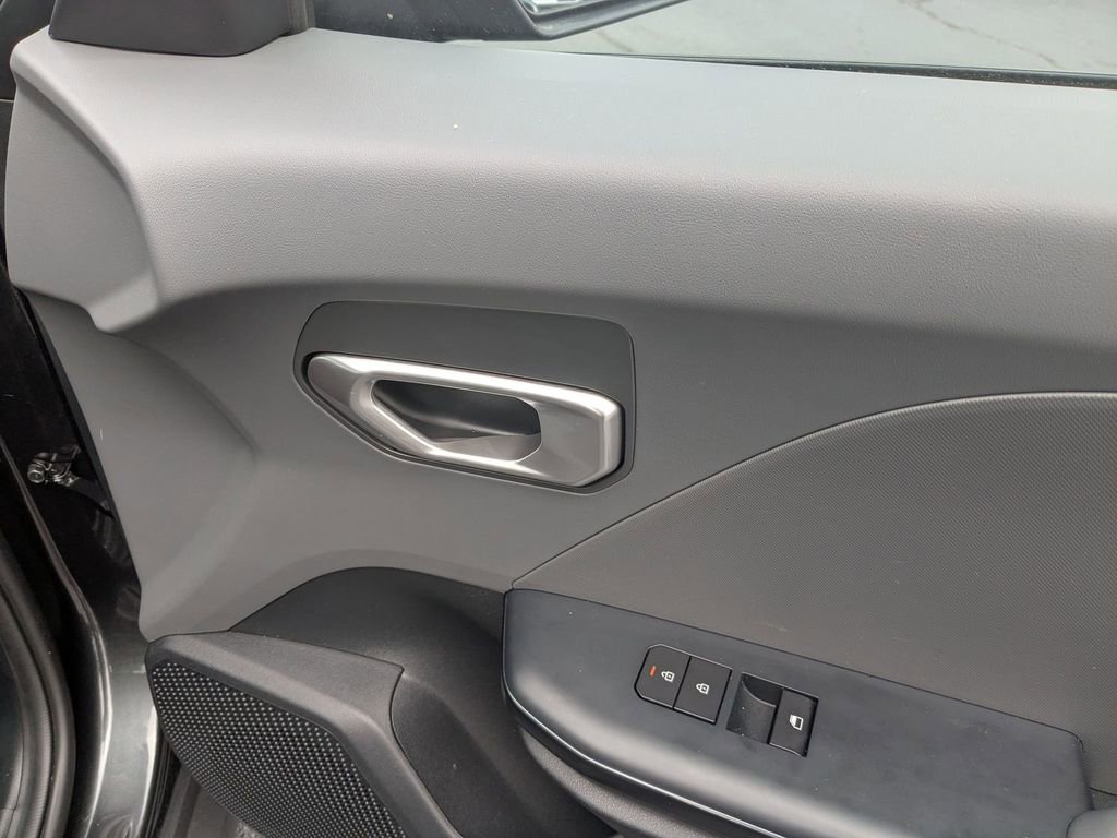 Used 2025 Kia K4 LXS image 66