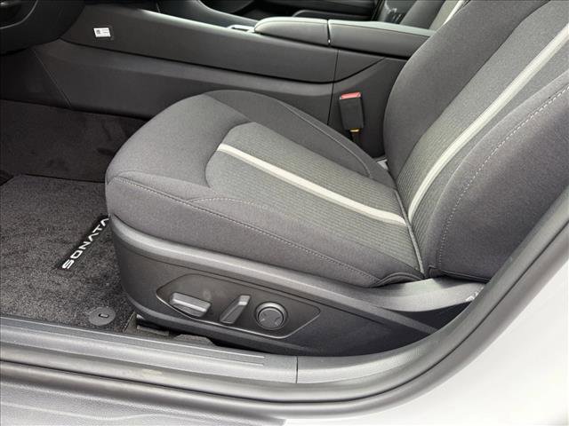 New 2026 Hyundai Sonata SEL FWD image 4