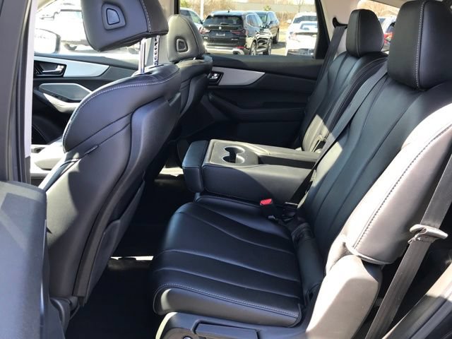 Used 2024 Acura MDX w/ Technology Package AWD/4WD image 15