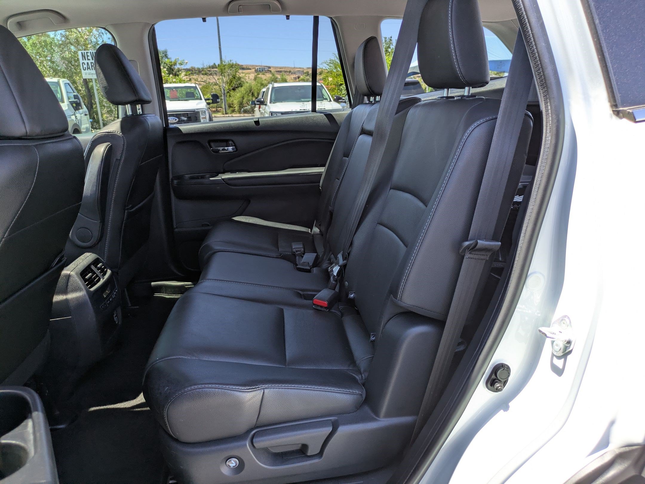 Used 2022 Honda Pilot EX-L image 27