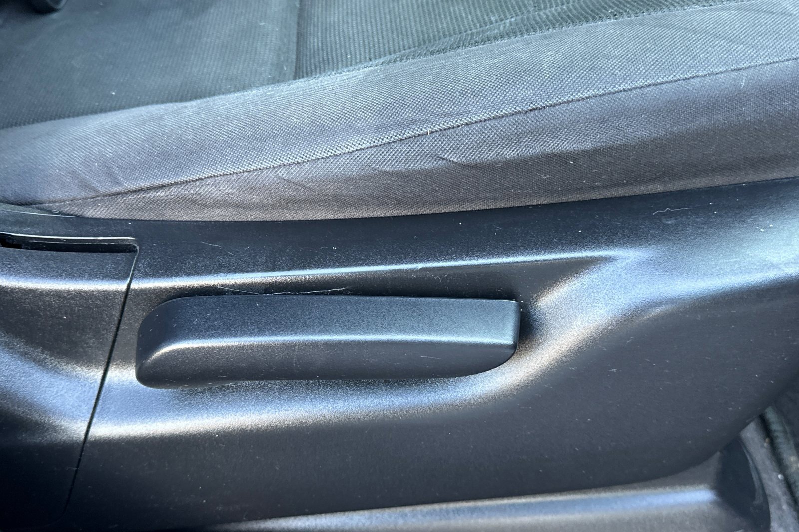 Used 2017 Dodge Durango SXT w/ 3rd Row Seating Group image 24