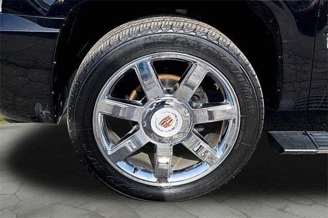 Used 2013 Cadillac Escalade EXT Premium image 8