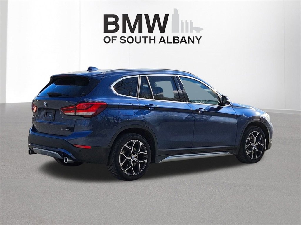 Used 2021 BMW X1 xDrive28i w/ Premium Package image 4