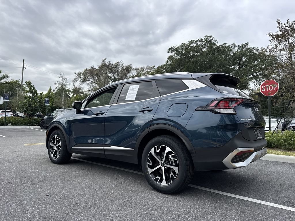Used 2023 Kia Sportage EX image 27