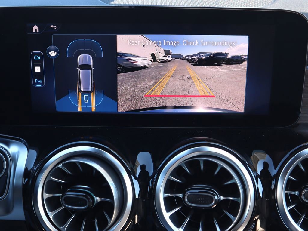 New 2026 Mercedes-Benz GLB 250 4MATIC image 14