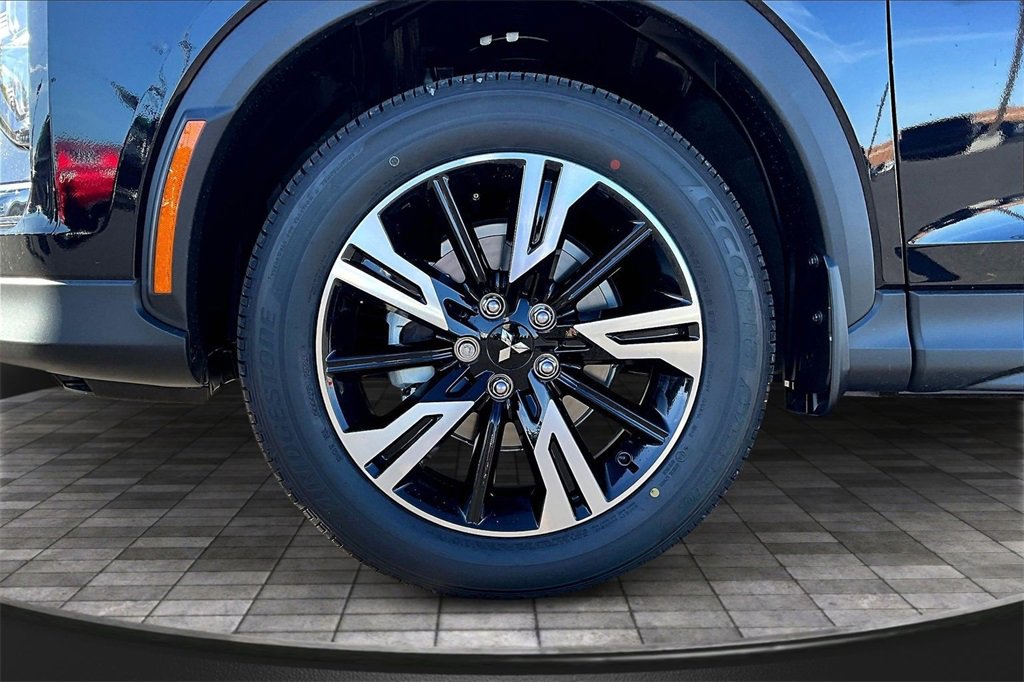 New 2026 Mitsubishi Eclipse Cross SE image 11