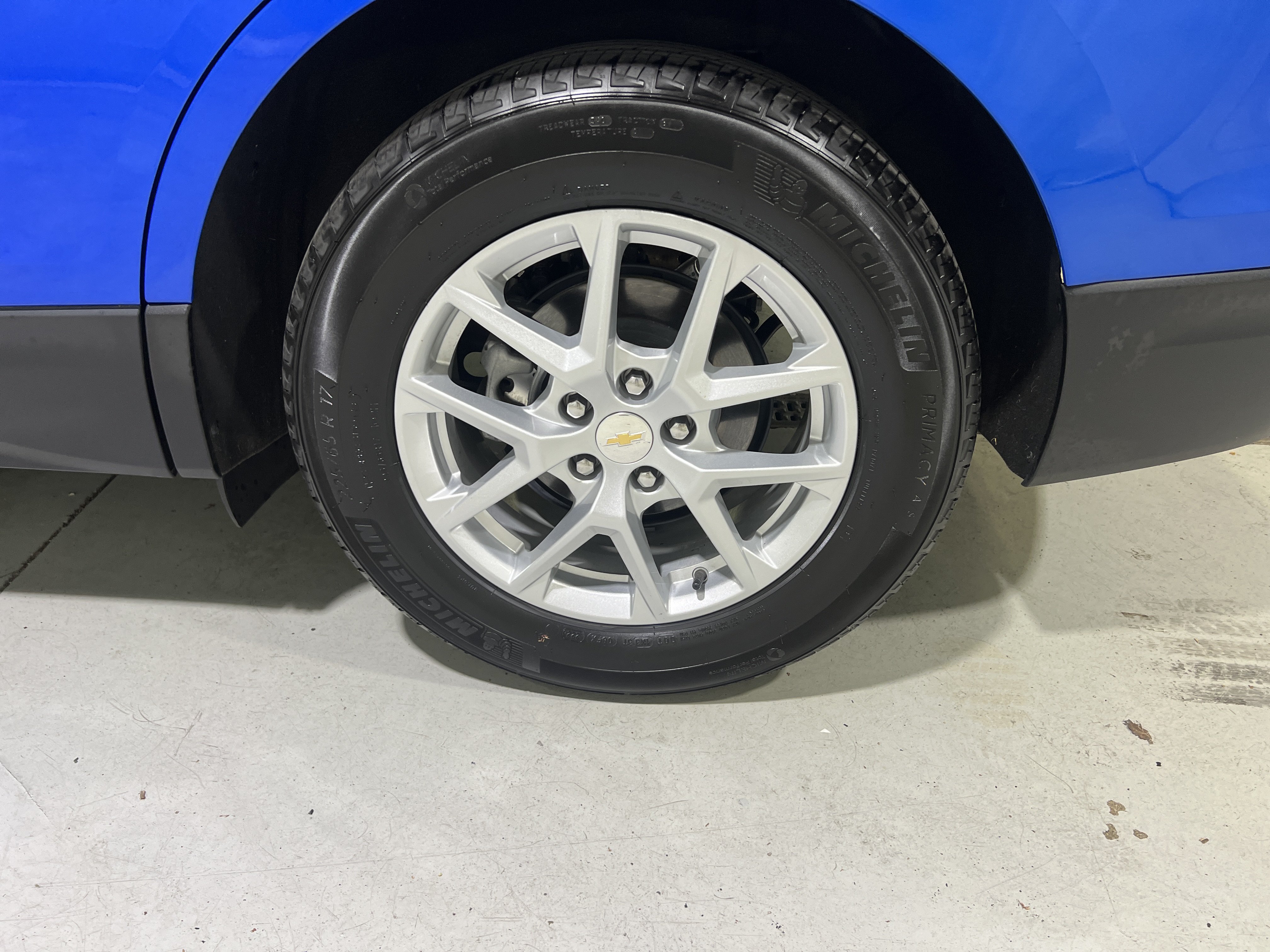 Certified 2024 Chevrolet Equinox LT FWD image 13