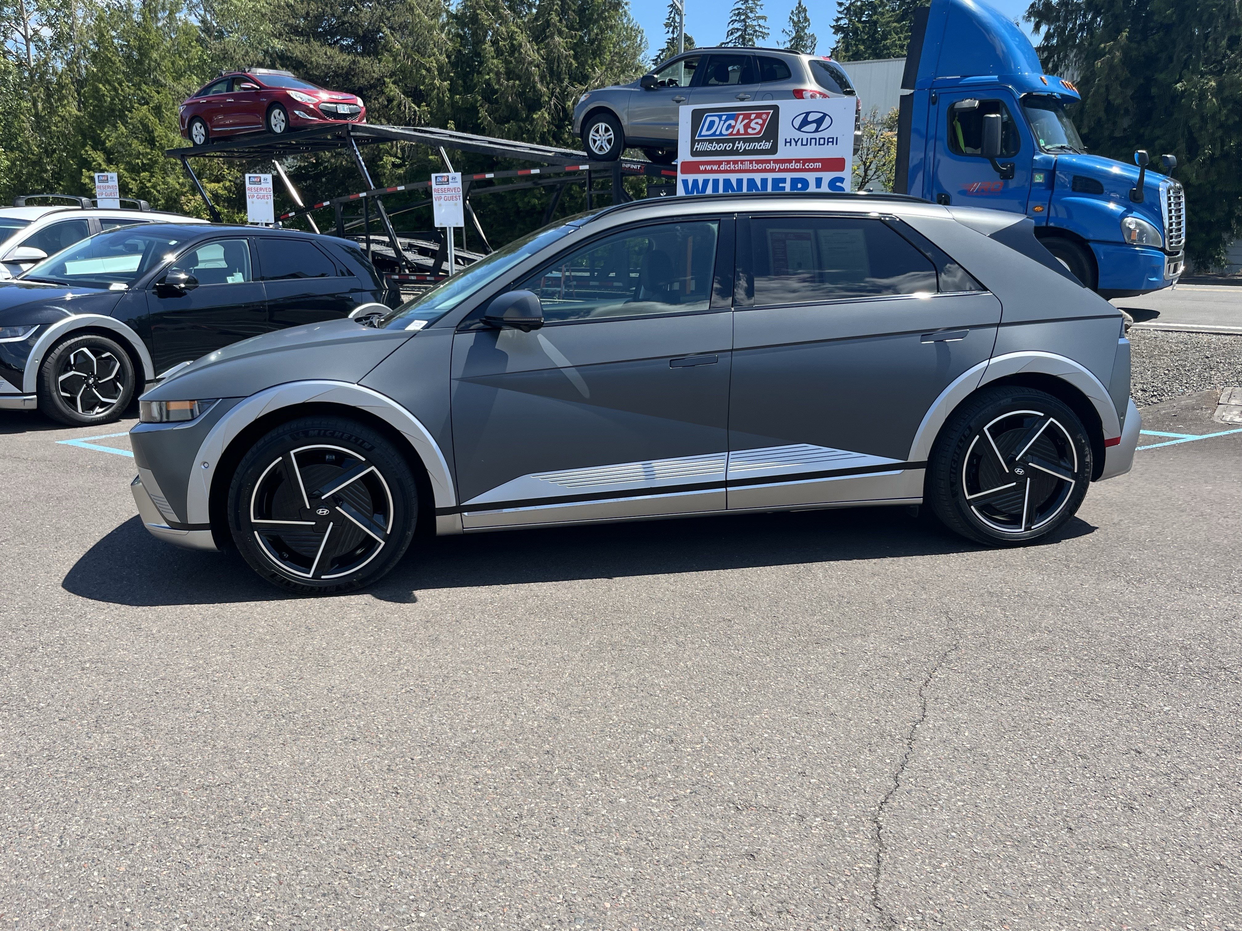 Certified 2025 Hyundai Ioniq 5 Limited AWD/4WD image 2