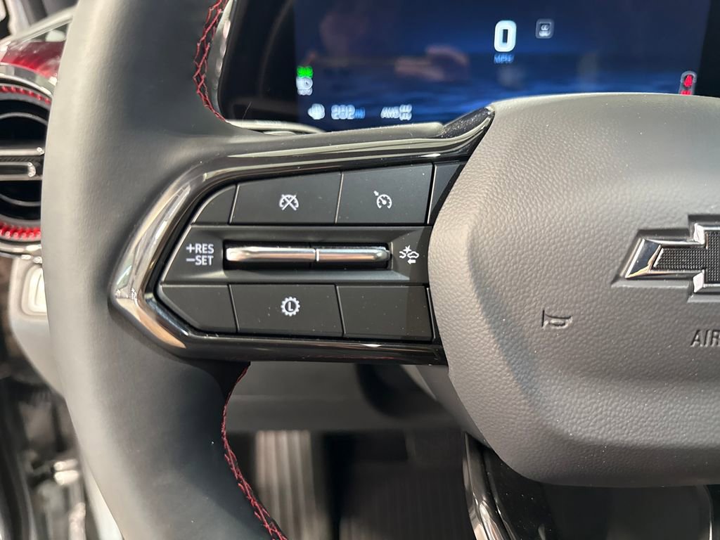 New 2026 Chevrolet Equinox RS w/ Safety and Technology Package AWD/4WD image 4