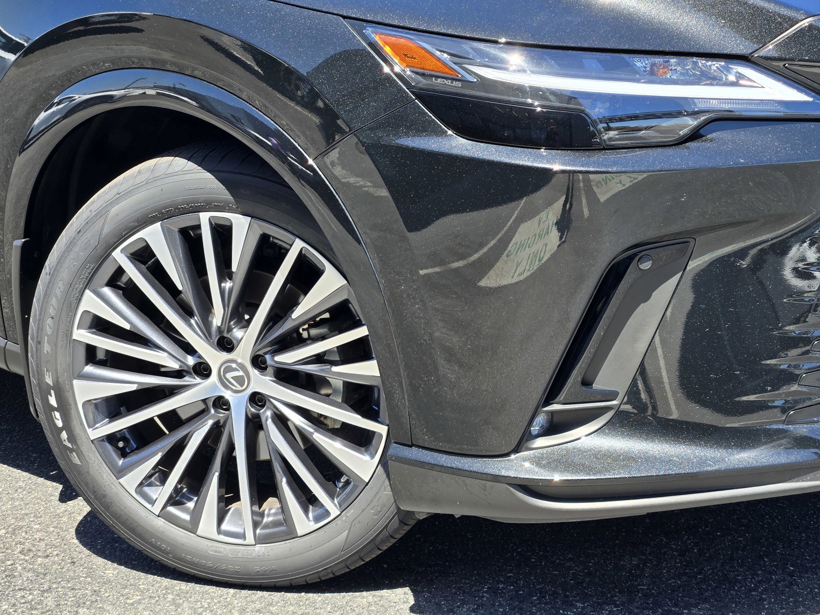 Certified 2023 Lexus RX 350 Premium Plus w/ Cold Area Package FWD image 9