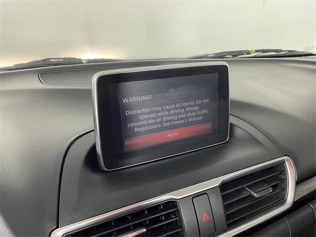 Used 2016 MAZDA MAZDA3 i Touring image 7