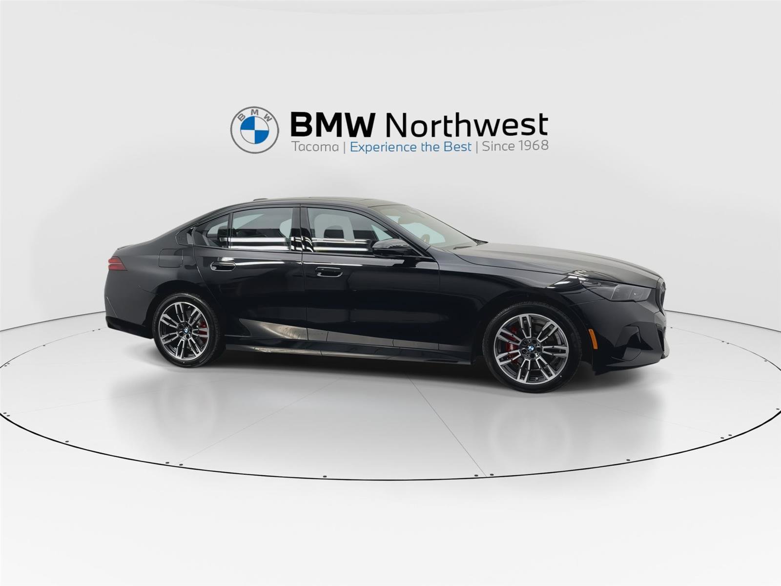 New 2026 BMW 530i xDrive w/ M Sport Package image 5
