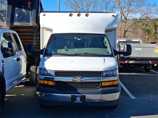 Used 2021 Chevrolet Express 3500 w/ Power Convenience Package image 2