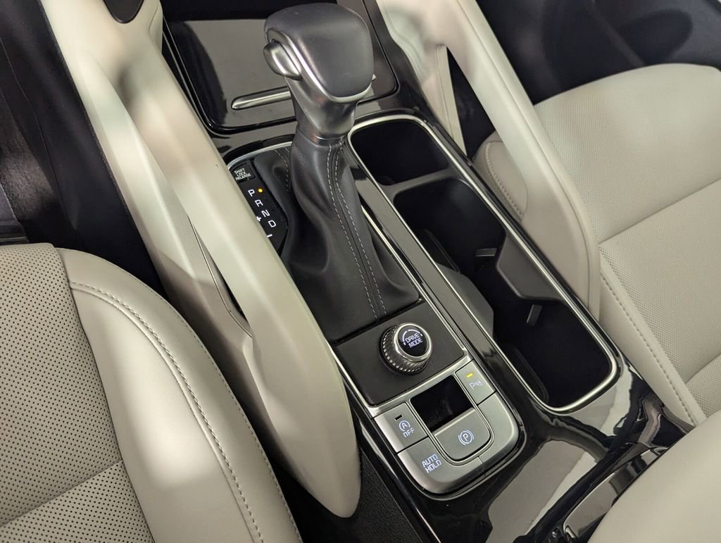 Used 2025 Kia Telluride S FWD image 21