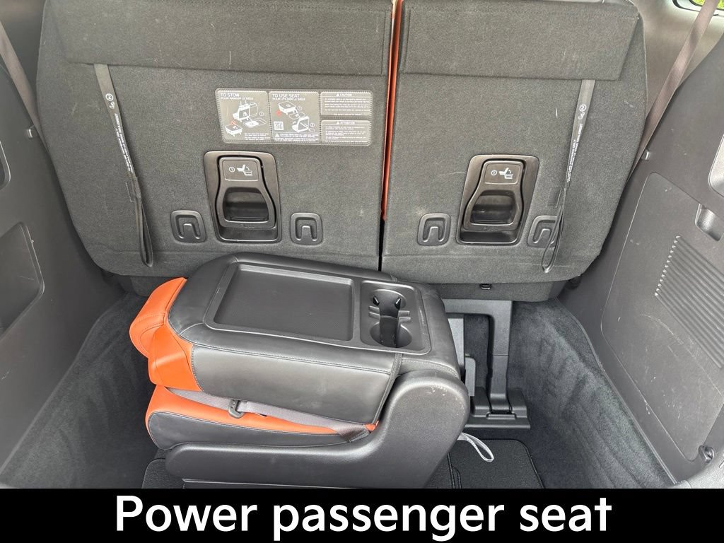 Certified 2025 Kia Carnival EX FWD image 16