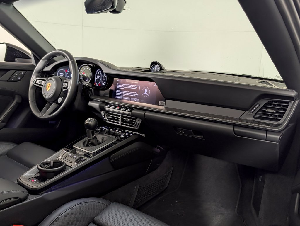 Certified 2023 Porsche 911 Targa 4 GTS AWD/4WD image 17