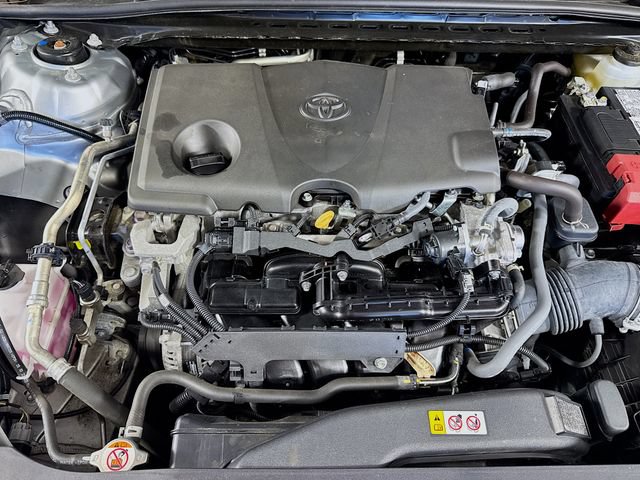 Used 2024 Toyota Camry SE FWD image 31
