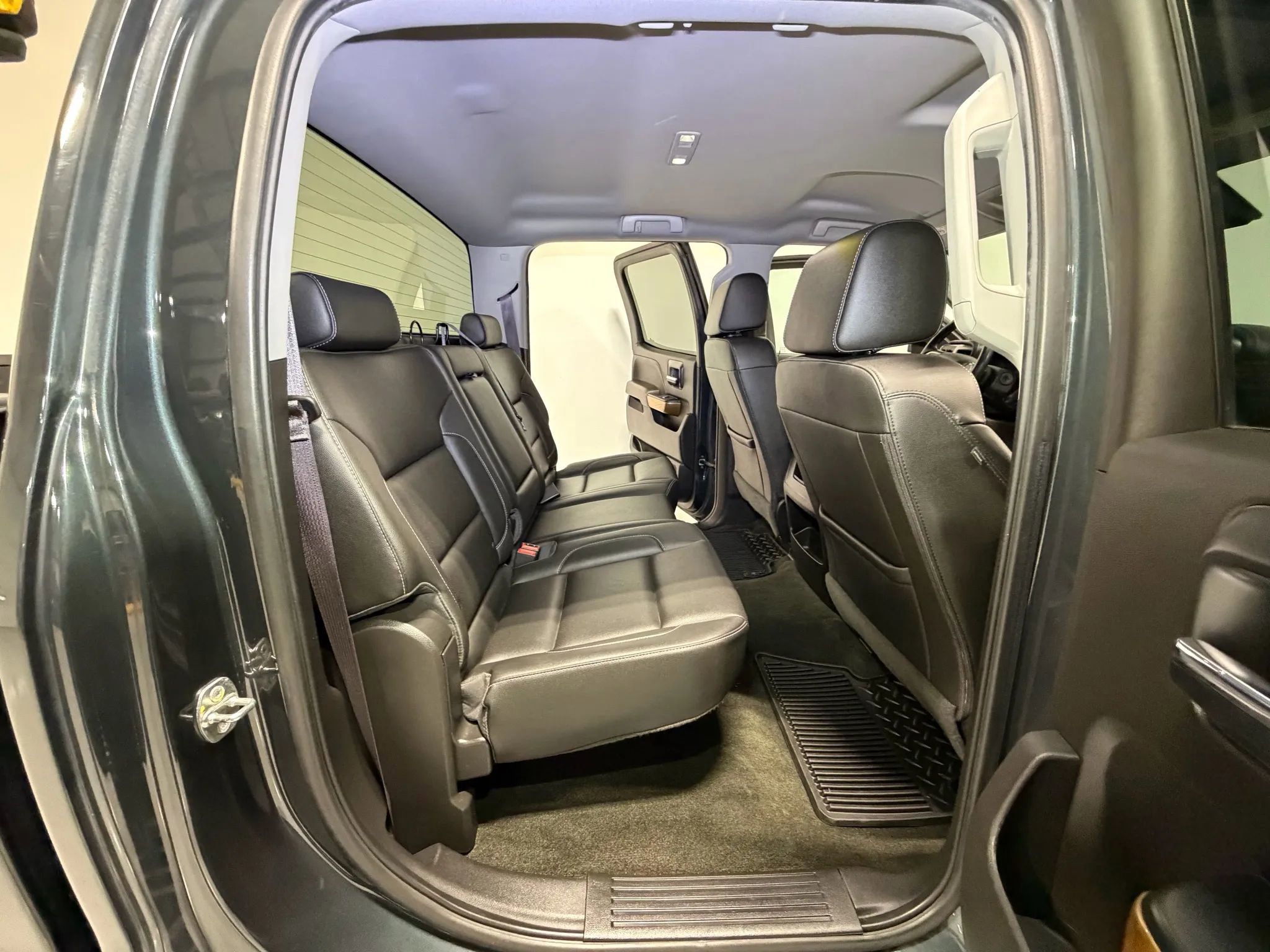 Used 2017 Chevrolet Silverado 2500 LTZ w/ Duramax Plus Package image 19